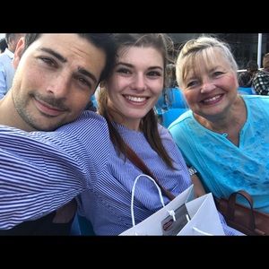 Meet your Posher, Julie